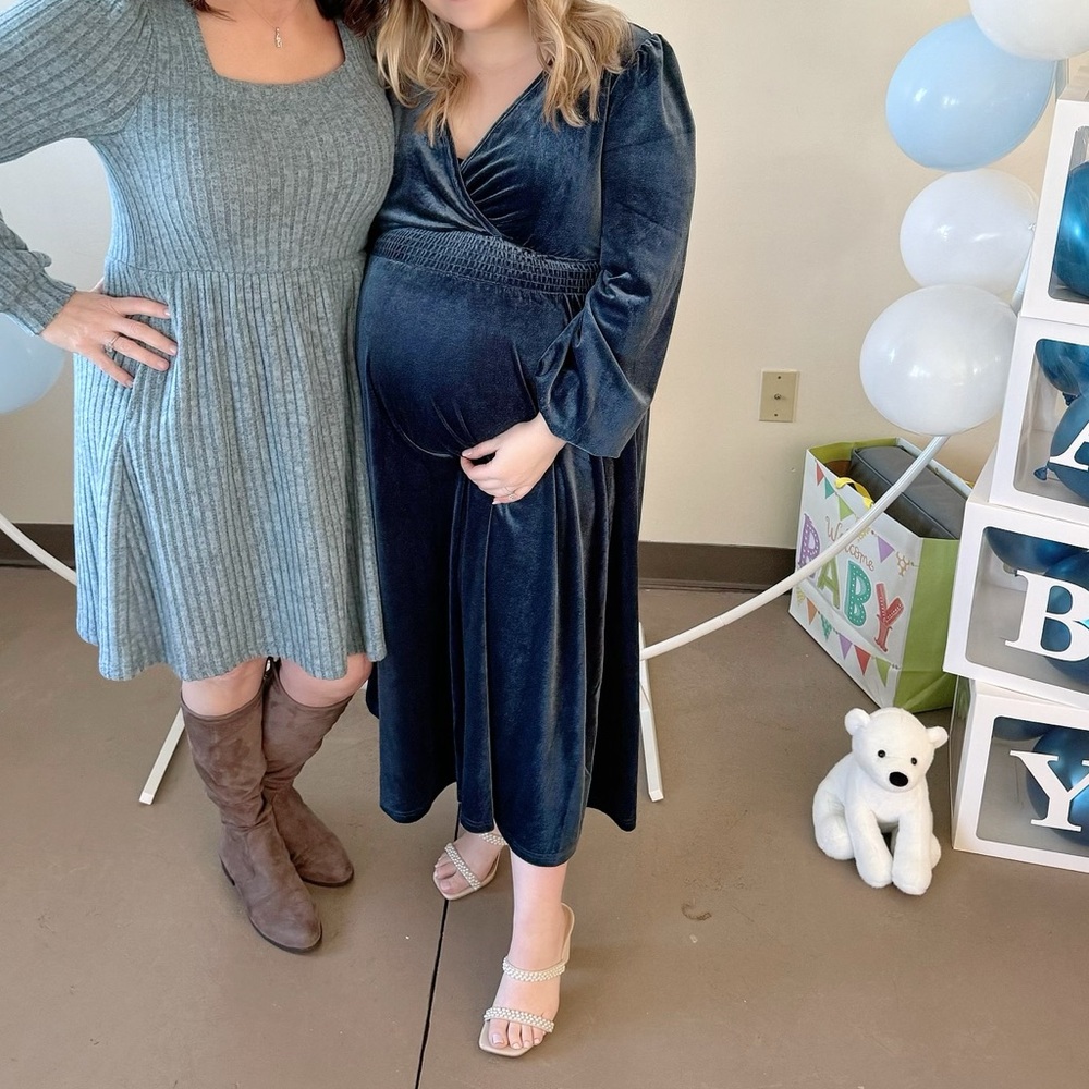 ❌SOLD❌Elegant blue Velvet Dress